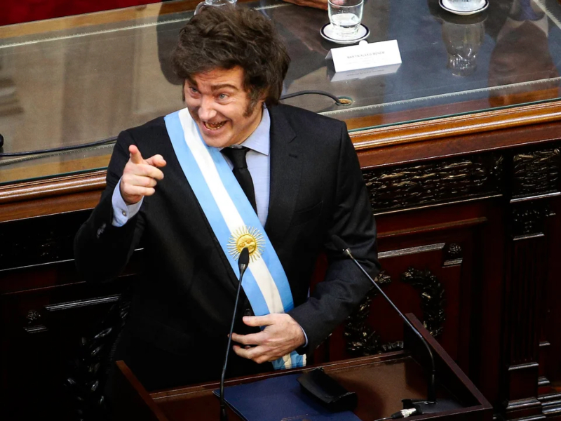 “No hay plata”: el Gobierno justificó el veto contra el aumento jubilatorio y la emergencia en discapacidad “No hay plata”: el Gobierno justificó el veto contra el aumento jubilatorio y la emergencia en discapacidad