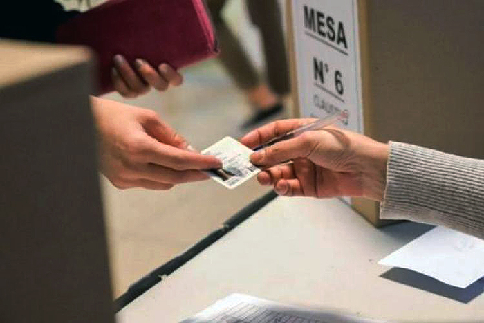 Paliza de Fuerza Patria a las encuestadoras y el estudio que daba ganador a La Libertad Avanza por 10 puntos Paliza de Fuerza Patria a las encuestadoras y el estudio que daba ganador a La Libertad Avanza por 10 puntos