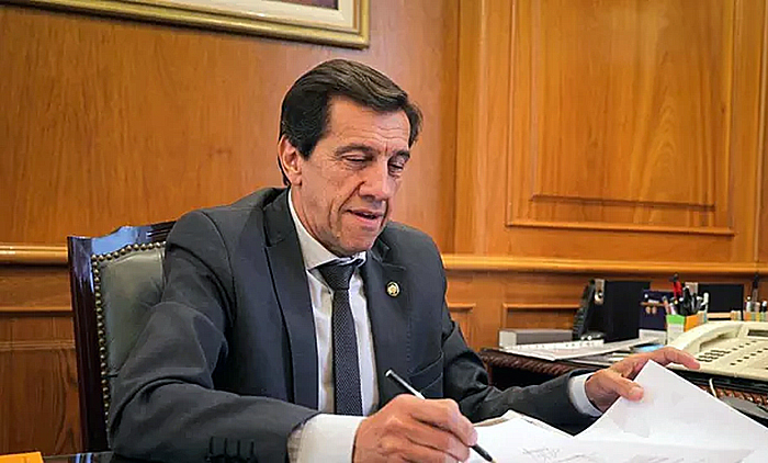 Sadir: “El salvataje de EE.UU amerita una convocatoria de Nación a los gobernadores para ver cómo seguimos” Sadir: “El salvataje de EE.UU amerita una convocatoria de Nación a los gobernadores para ver cómo seguimos”