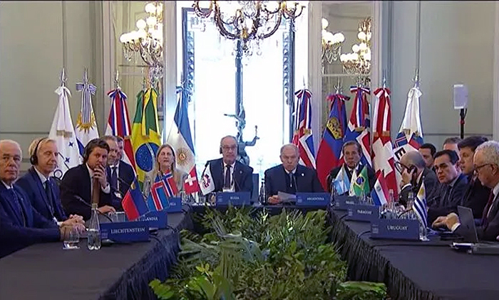 El Mercosur y los países europeos EFTA suscriben un tratado de libre comercio El Mercosur y los países europeos EFTA suscriben un tratado de libre comercio