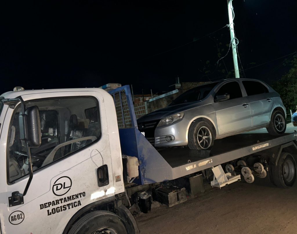 Dan con un vehículo adquirido con cheques sin fondos