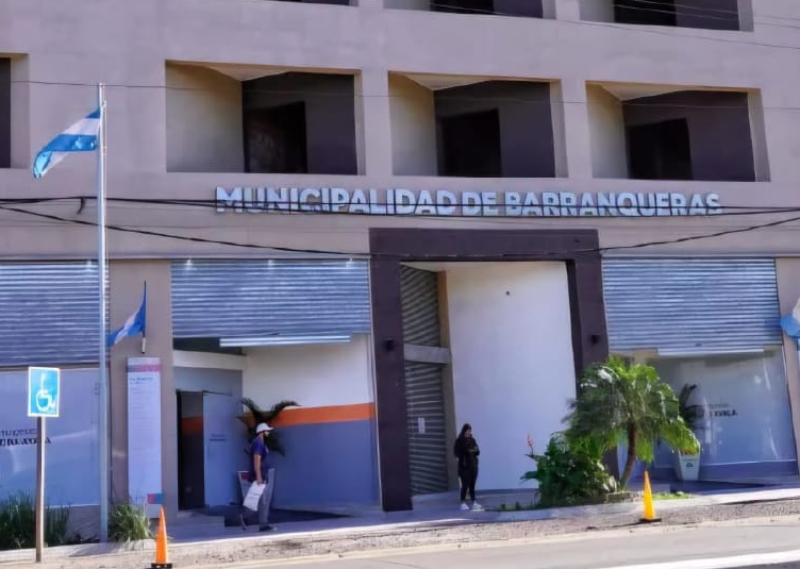 La Municipalidad de Barranqueras desmiente rumores sobre un supuesto desalojo La Municipalidad de Barranqueras desmiente rumores sobre un supuesto desalojo