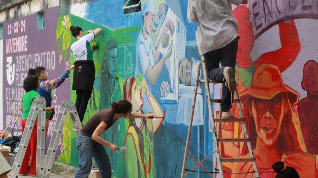 “El coraje de las mariposas”, una muestra de cara al 38º Encuentro Plurinacional de Mujeres