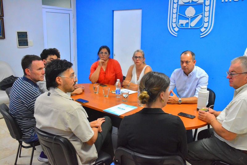 Pío Sander y UNICEF evaluaron acciones sobre el programa de niñez y adolescencia Pío Sander y UNICEF evaluaron acciones sobre el programa de niñez y adolescencia