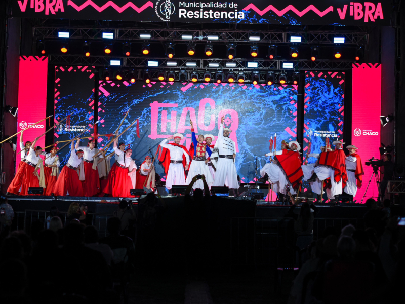 Gran inicio de “Chaco vibra” en el Parque 2 de Febrero: siguen Los Alonsitos y Piko Frank Gran inicio de “Chaco vibra” en el Parque 2 de Febrero: siguen Los Alonsitos y Piko Frank