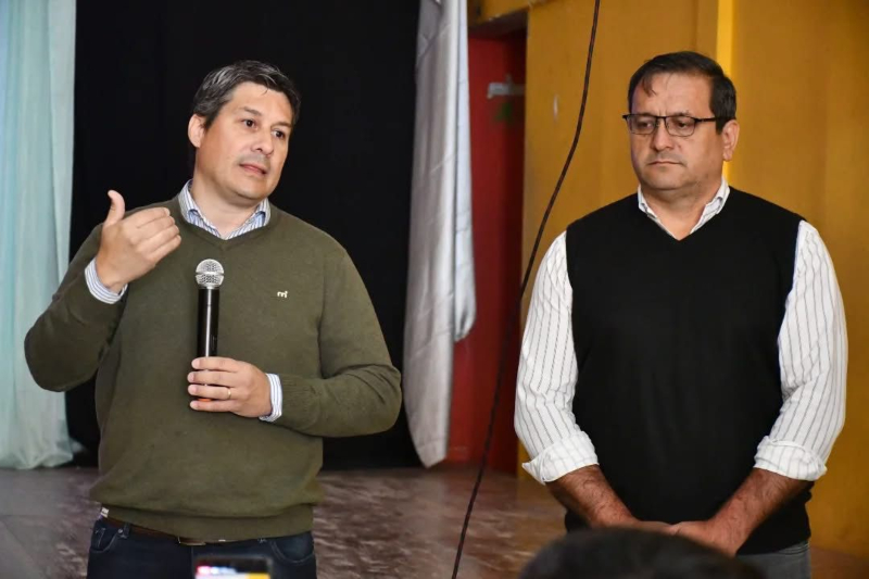 En Machagai, escuelas técnicas del centro chaqueño debaten en su 1er Encuentro sobre residuos industriales En Machagai, escuelas técnicas del centro chaqueño debaten en su 1er Encuentro sobre residuos industriales