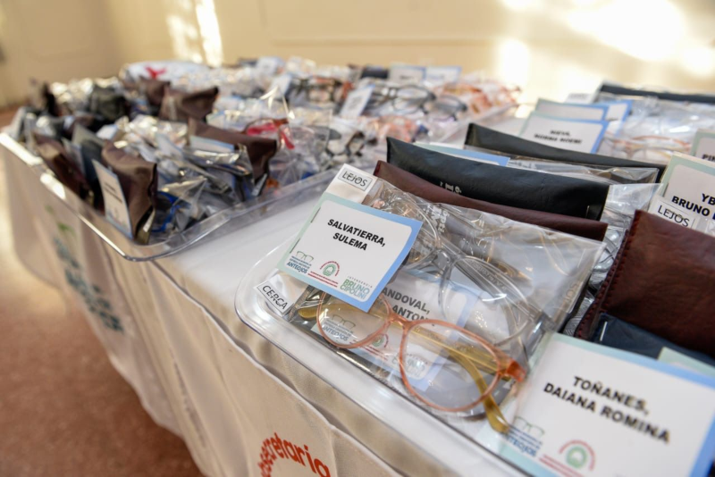 En Sáenz Peña, se realizó una nueva entrega gratuita de anteojos de receta En Sáenz Peña, se realizó una nueva entrega gratuita de anteojos de receta