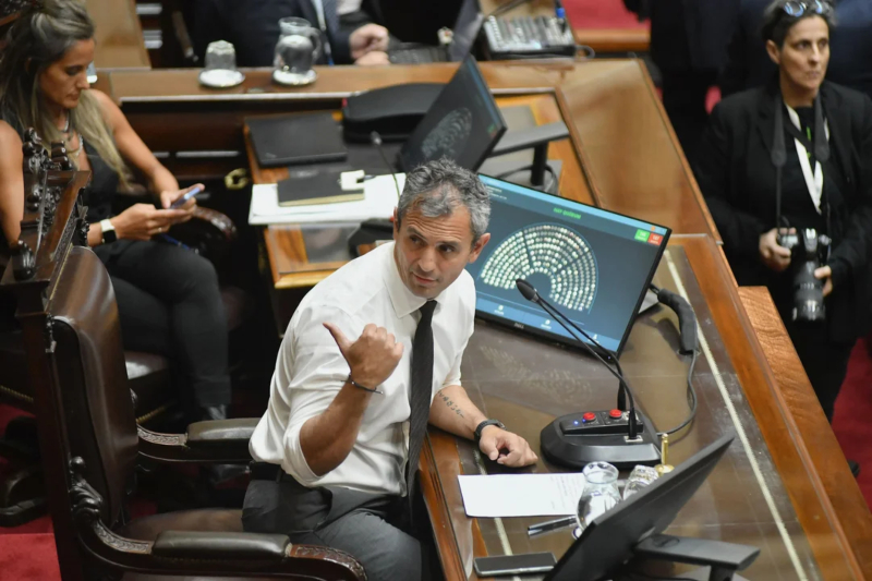 El oficialismo definió una doble sesión la semana próxima para aprobar el Presupuesto 2026 y otras dos leyes El oficialismo definió una doble sesión la semana próxima para aprobar el Presupuesto 2026 y otras dos leyes