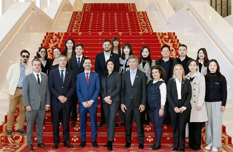 China pagó un viaje de diputados libertarios a Huawei y complica a Milei con Trump China pagó un viaje de diputados libertarios a Huawei y complica a Milei con Trump