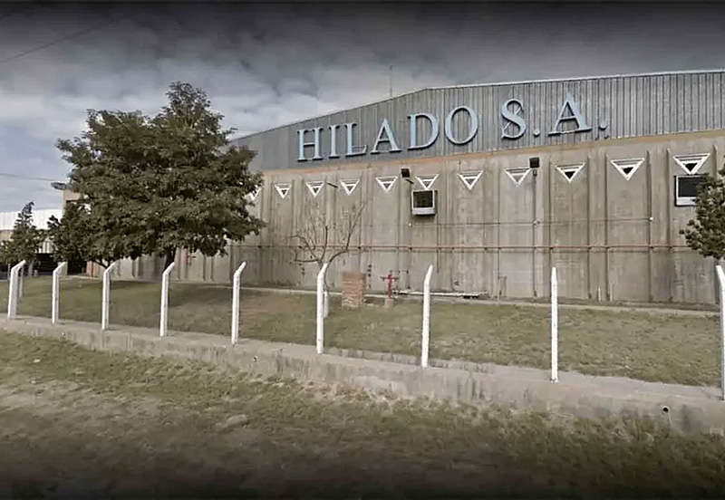 Más despidos: cierra otra fábrica textil en La Rioja y se profundiza la crisis industrial Más despidos: cierra otra fábrica textil en La Rioja y se profundiza la crisis industrial