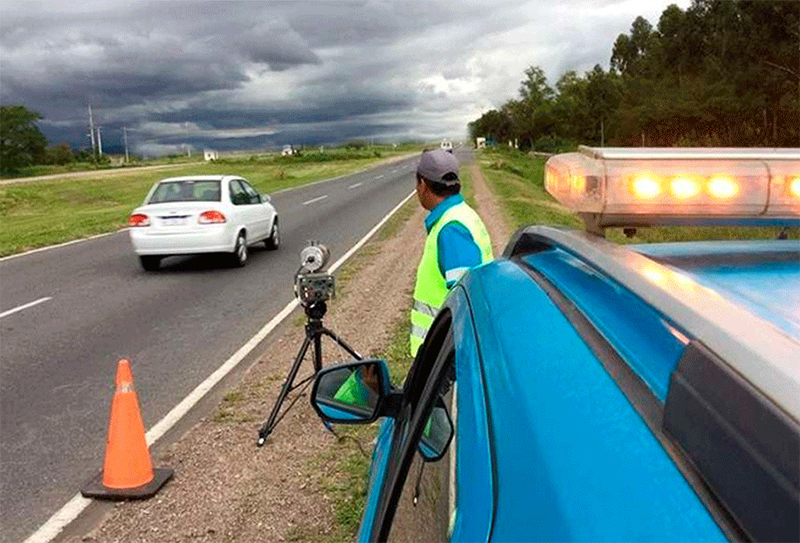 Dan de baja más de 30 radares en Rutas Nacionales de Chaco y Corrientes Dan de baja más de 30 radares en Rutas Nacionales de Chaco y Corrientes
