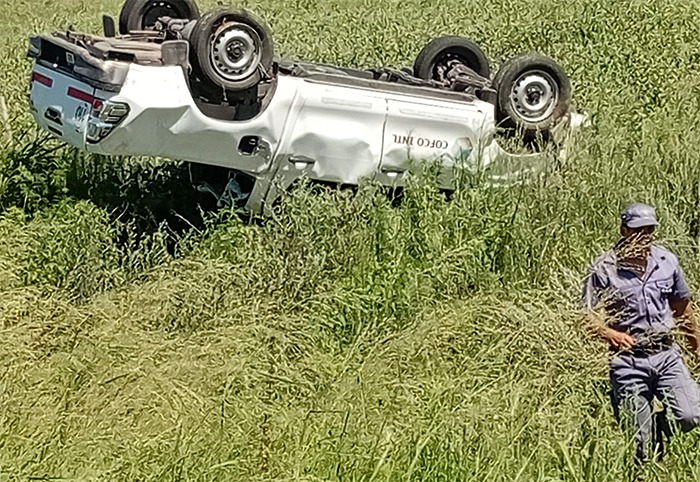 Ruta 89: un hierro en la calzada provocó el vuelco de una camioneta cerca de General Capdevila Ruta 89: un hierro en la calzada provocó el vuelco de una camioneta cerca de General Capdevila