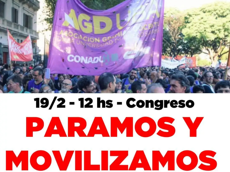 Docentes universitarios paran y marchan al Congreso contra la reforma laboral Docentes universitarios paran y marchan al Congreso contra la reforma laboral