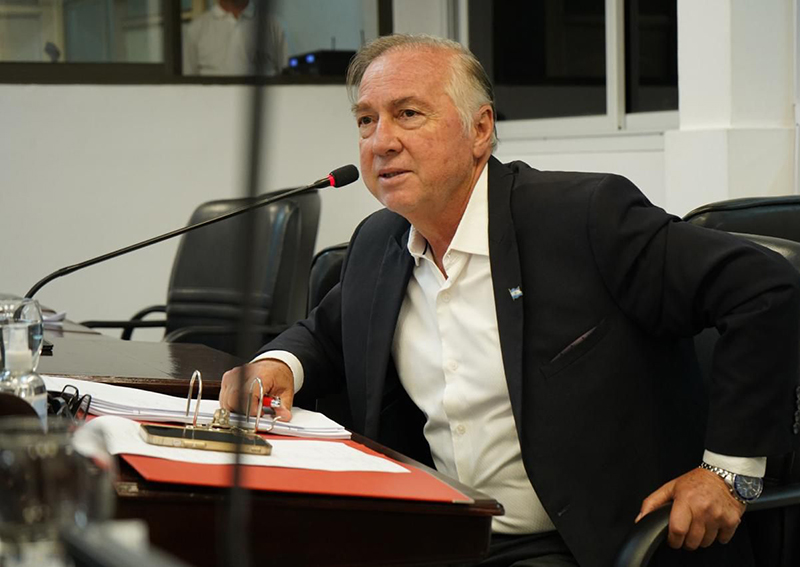 Salom: “Un discurso coherente que nos invita a trabajar juntos en un año no es electoral” Salom: “Un discurso coherente que nos invita a trabajar juntos en un año no es electoral”